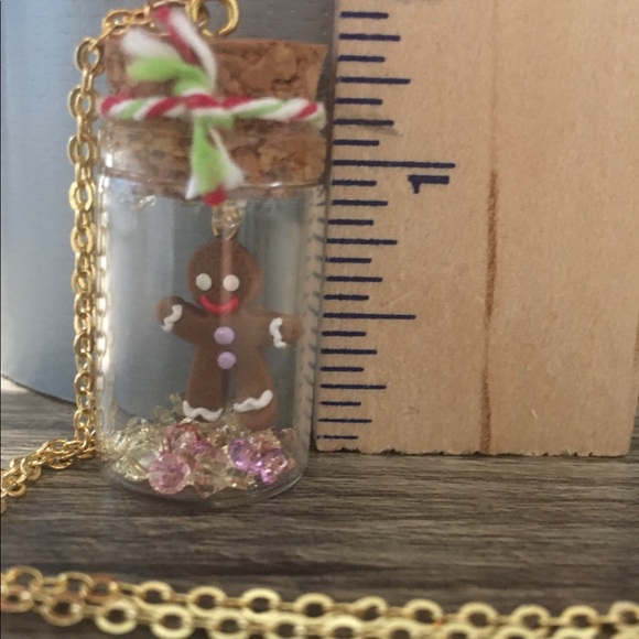 Gingerbread Man Necklace - Picture 6 of 6